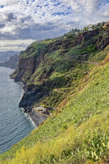 Ponta do Garajau viewpoint at the statue of Christ, Cristo Rei statue, cliffs, tourist attraction, Garajau, municipality of Santa Cruz, Madeira, Portugal