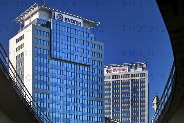 Corporate headquarters of Evonik Industries AG directly on the A40 motorway, chemical industry, Essen, Ruhr area, North Rhine-Westphalia, Germany