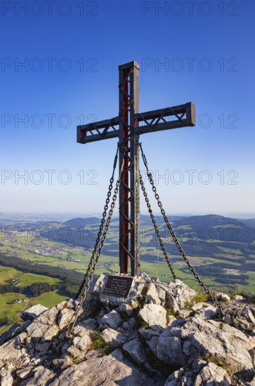Summit cross on the Schober with view to Thalgau, Osterhorn group, Salzkammergut, Salzburg province, Austria