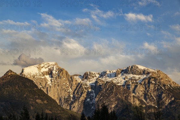 Hoher Göll and hohes Brett in the evening light, clouds in the sky, Schönau am Königssee, Berchtesgadener Land, Upper Bavaria, Bavaria, Germany