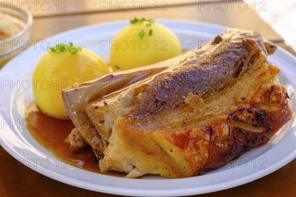 Schäufela, Schäufele, Schäuferle, Schäuferla, Schäufala, Schäufli, Schäuferl or Schäufelchen, Franconian speciality made from pork shoulder, Kulmbach, Upper Franconia, Bavaria, Germany