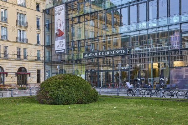 Academy of Arts with reflective façade and sign for the Candida Höfer exhibition on Pariser Platz in Berlin, capital city, independent city, federal state of Berlin, Germany