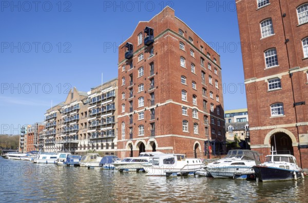 Waterfront apartment buildings, Redcliff Quay, Floating Harbour, River Avon, Bristol, England, UK Buchanans Wharf Mill granary, 1884