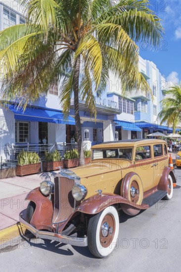 Classic vintage american car parked on Ocean drive, South Beach, Miami, Florida, USA