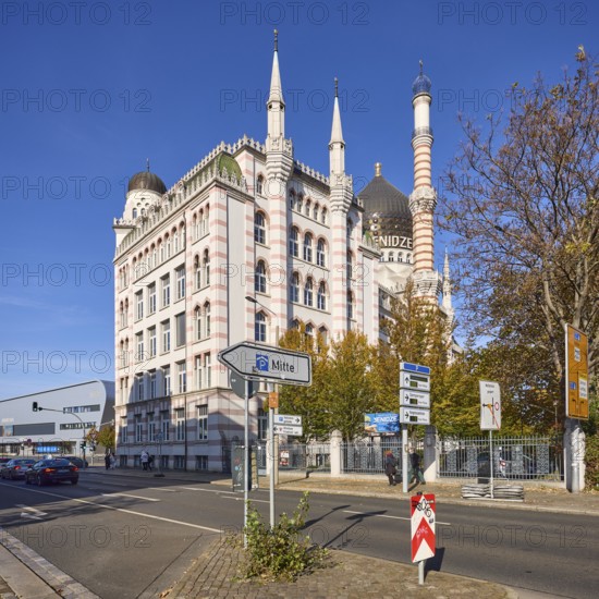 Yenidze tobacco factory, historical factory, oriental buildings, signpost to the car park, Magdeburger Straße, Dresden, state capital, independent city, Saxony, Germany
