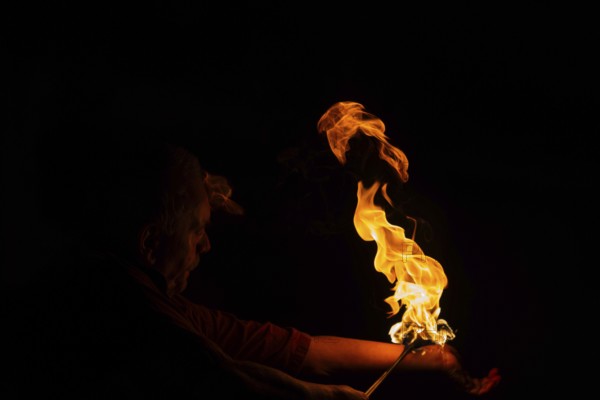Fire Breather, Raunacht, Winter, Waldburg Castle, Waldburg, Allgäu, Baden-Württemberg, Germany