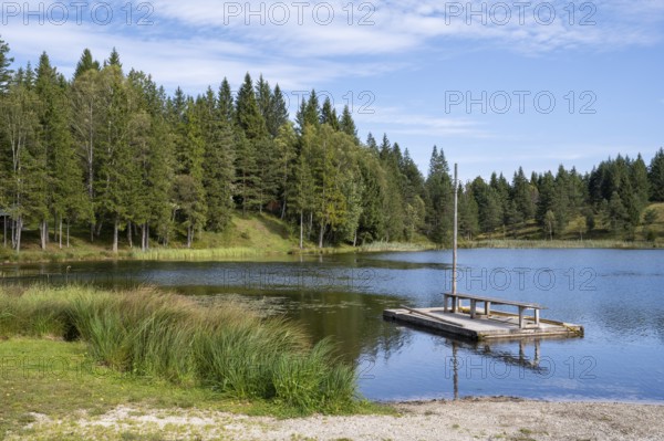 Raft on the Wildensee, Kranzberg, Mittenwald, Werdenfelser Land, Upper Bavaria, Bavaria, Germany