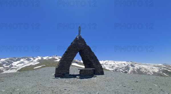 Chapel in a mountainous, snow-covered landscape under a clear blue sky, Virgen de las Nieves, Virgin of the Snows, Güéjar Sierra, Güejar, Sierra Nevada, Andalusia, Spain