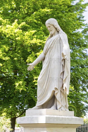 Large figure of Jesus Christ with outstretched arms at the Neschwitz cemetery, Upper Lusatia, Saxony, Germany