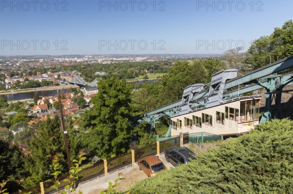 Suspension railway at the top station on the Loschwitz Elbe slope, in the background the Elbe and the Blue Wonder, Dresden, Saxony, Germany