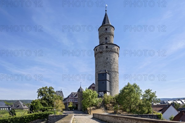 Witches' tower, keep of Idstein Castle, butter barrel tower, front bridge over the Halsgraben, historic old town, Idstein, Rheingau Taunus district, German Half-Timbered Road, Hesse, Germany