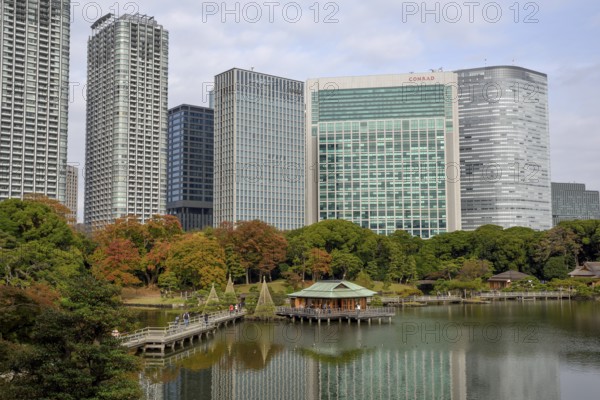 Hamarikyu Park, Imperial Garden of Hama Residence, in front of Skyline, Chuo District, Tokyo, Honshu Island, Japan