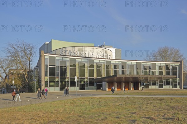 State theatre and pedestrian, Kassel, Hesse, Germany