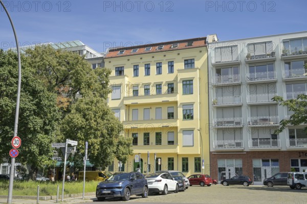 Bündnis 90 / Die Grünen, Federal Office, Platz vor dem Neuen Tor, Mitte, Berlin, Germany
