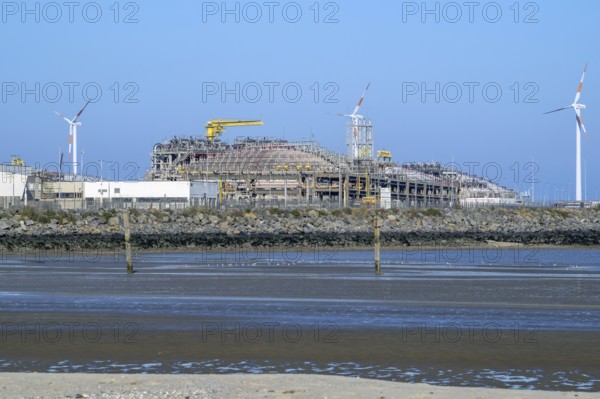 Fluxys Zeebrugge LNG Terminal, liquefied natural gas import terminal in the harbour of Zeebruges seaport, West Flanders, Belgium