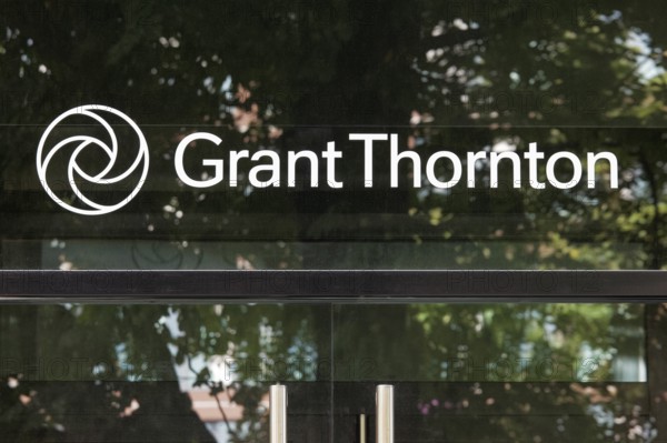 Grant Thornton AG, logo at the Düsseldorf branch, auditing company, management consultancy, North Rhine-Westphalia, Germany