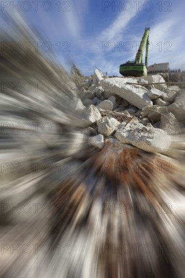 Demolition ruins of the Angererstraße 9 post office, subject of economic crisis, Munich, Bavaria, Germany