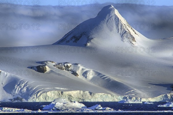 Antarctica - snow-capped mountains on the Wedell Sea, Wedell Sea, Wedell Sea, Antarctica