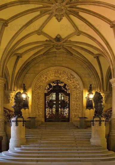 Columned hall with hallway to the Hamburg Senate, City Hall, Hamburg, Germany