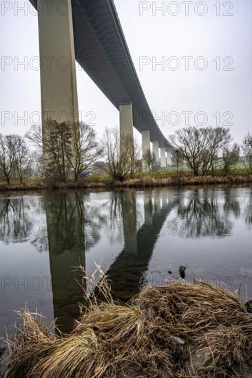 The Mintarder Ruhr Valley Bridge, A52 motorway bridge between Essen and Düsseldorf, longest steel road bridge in Germany, completed in 1966, 1830 meters long, 18 hollow pillars, highest point above ground is 65 meters, is used daily by more than 80, 000 vehicles, is considered dilapidated and is to be replaced, the bridge spans the Ruhr Valley, with the river Ruhr, between Essen-Kettwig and Mülheim an der Ruhr Hr, North Rhine-Westphalia, Germany