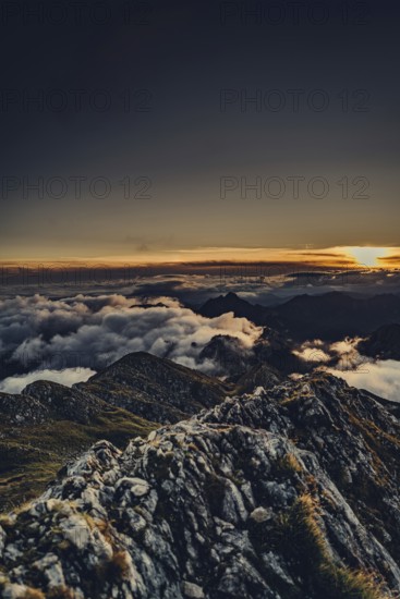 Sunrise hike on the Hochplatte in the Ammergau Alps, Ammergebirge in the Allgäu, Bavaria, Germany