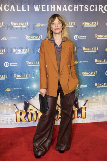 Heike Makatsch at the premiere of the 20th Original Roncalli Christmas Circus in Berlin's Tempodrom on 20 December 2024