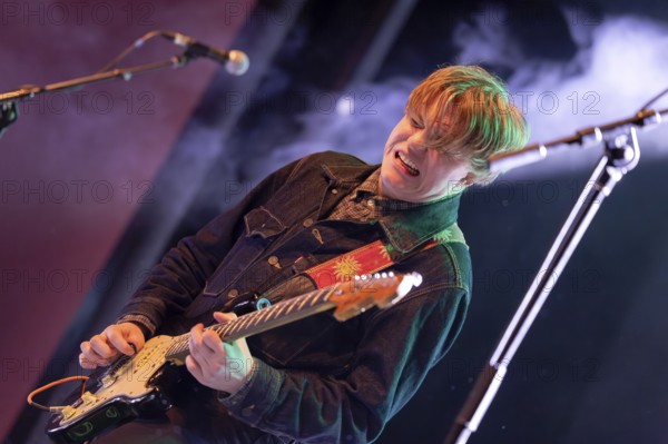 Zac Schulze, guitarist, singer, THE ZAC SCHULZE GANG, blues, band, GB, live, 14.03.2026, Columbia Theater, Berlin, Germany < english> THE ZAC SCHULZE GANG, blues, band, GB, live, March 14th, 2026, Columbia Theater, Berlin, Germany