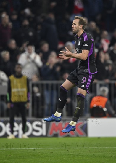 Goal celebration Harry Kane, FC Bayern Munich FCB (09), Champions League, Allianz Arena, Munich, Bavaria, Germany