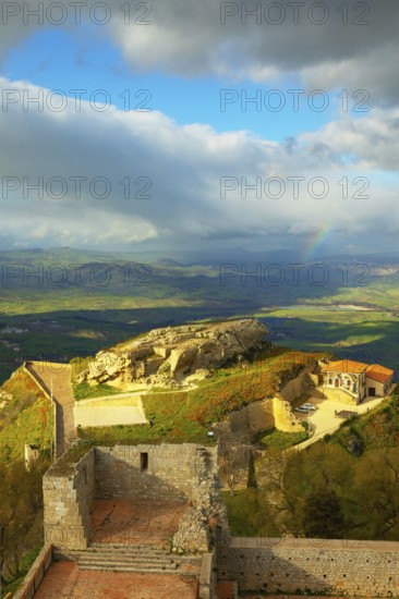 Rocca di Cerere and surrounding valley, elevated view, Enna, Siclly, Italy