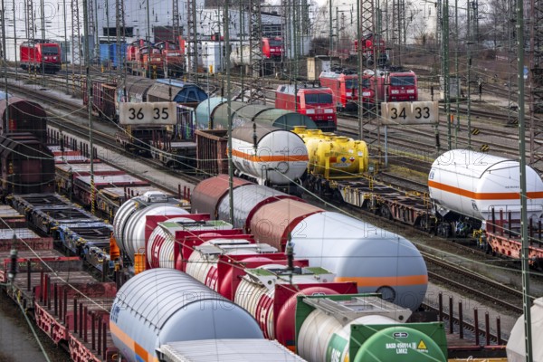 The Hagen-Vorhalle marshalling yard is one of the 9 largest in Germany, it is located on the Wuppertal-Dortmund railway line and has 40 directional tracks on which freight trains of all types are assembled, North Rhine-Westphalia, Germany