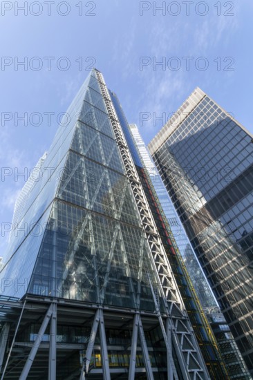 Leadenhall Building, The Cheesegrater commercial skyscraper building, City of London, England, UK Rogers Stirk Harbour and Partners 2014