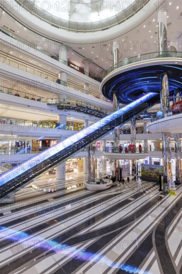 Shenzhen Longgang Wanda Plaza Shopping Mall Shopping centre in Shenzhen, China