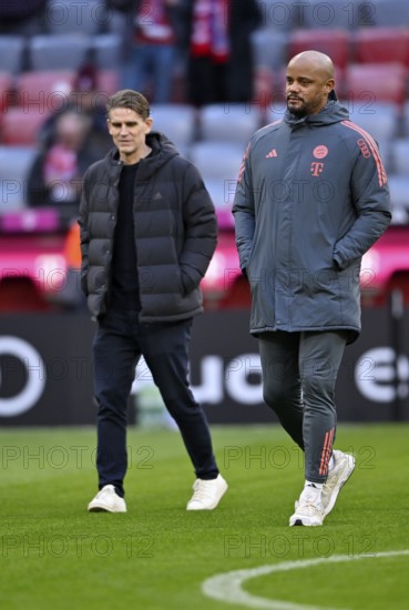 Coach coach Vincent Kompany FC Bayern Munich FCB and sports director Christoph Freund FC Bayern Munich FCB soccer Bundesliga, Allianz Arena, Munich, Bavaria, Germany