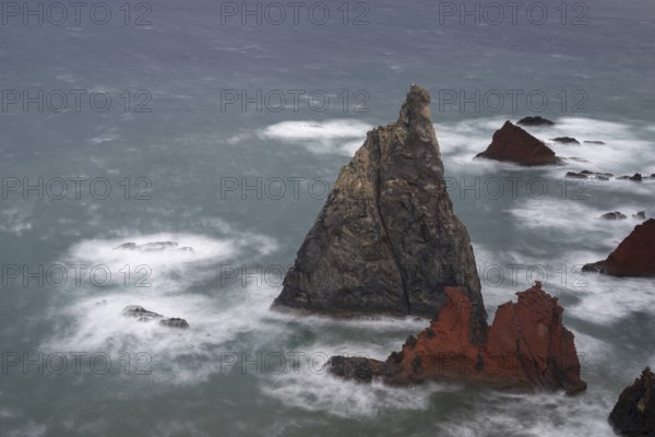 Rock formations in the Atlantic Ocean, volcanic peninsula, Ponta de São Lourenço, Ponta de Sao Lourenco, rocky coast, Punta de San Lorenzo, Madeira, Portugal