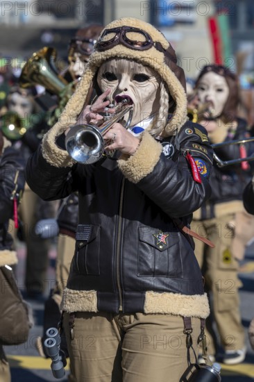 Guggenmusik vintage aeroplane pilot trumpet
