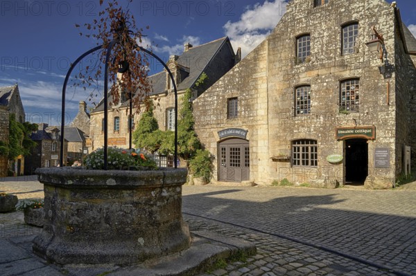 France, Brittany, Locronan, A small community in western France, Brunnen, former Celtic settlement, Locronan, Brittany, France