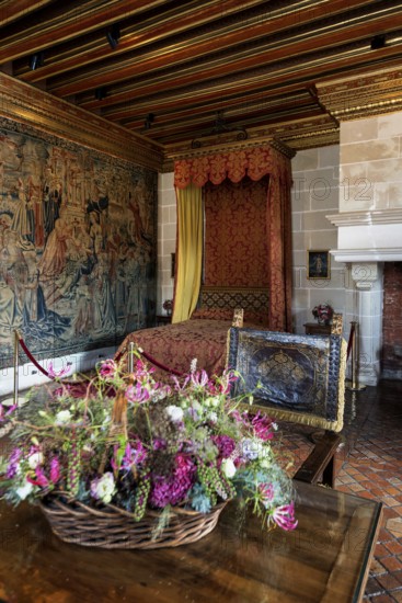 Historic bedroom, Chenonceau Castle, Château de Chenonceau, Department Indre-et-Loire, Centre-Val de Loire region, France