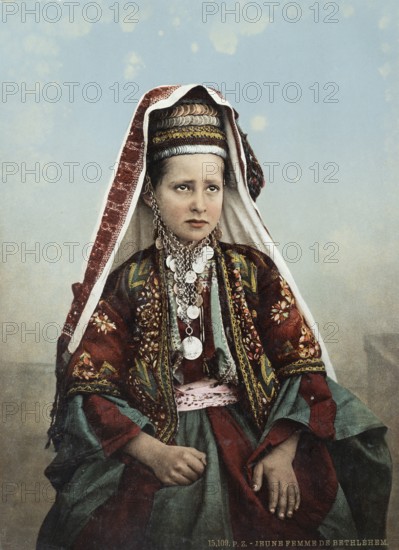 Young girl, Bethlehem, Palestine, Israel, Holy Land, photochrome print around 1890