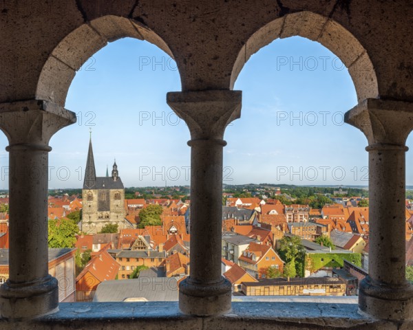 View of the roofs of the historic old town and the market church of St. Benediktii, UNESCO World Heritage Site, Quedlinburg, Saxony-Anhalt, Germany