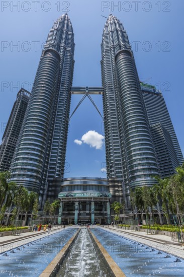 KUALA LUMPUR, MALAYSIA, MAY 5: Petronas Twin Towers in day on May 5, 2011 in Kuala Lumpur. They were the tallest building in the world 1998-2004 and remain the tallest twin building