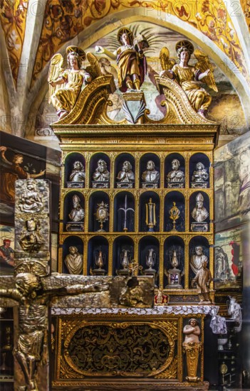 Reliquary altar of the Treasury Chapel, San Giusto Cathedral, Colle di San Giusto, Trieste, harbour town on the Adriatic, Friuli, Italy, Trieste, Friuli, Italy