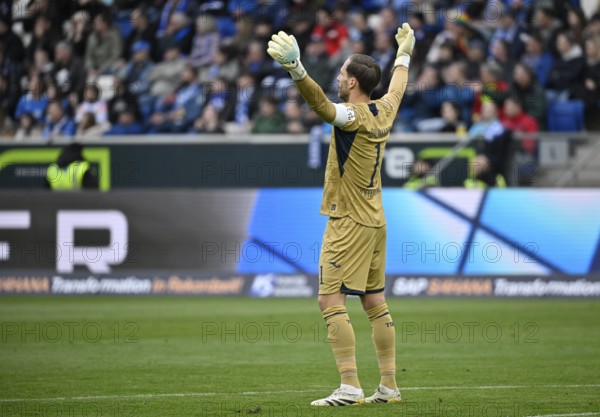 Goalkeeper Oliver Baumann TSG 1899 Hoffenheim (01) Gesture Gesture Soccer Bundesliga, PreZero Arena, Sinsheim, Baden-Württemberg, Germany