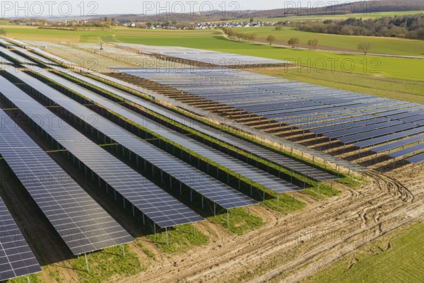Extensive solar fields in a rural area, villages on the horizon, Agri PV Bau für Landwirtschaft, Enzkreis, Germany