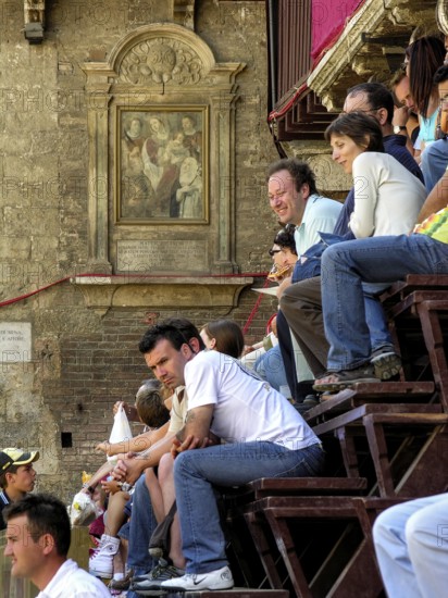Il Palio di Siena, historic horse race, grandstand with spectators, Piazza del Campo, historic centre, Siena, Tuscany, Italy