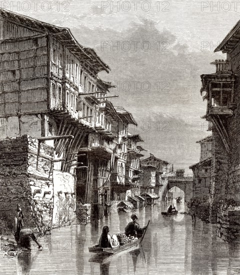 Nallah Mar, Mar Canal, Mar Kol, ein Schifffahrtskanal, der durch die Altstadt von Srinagar, Jammu und Kaschmir, Indien, 19.