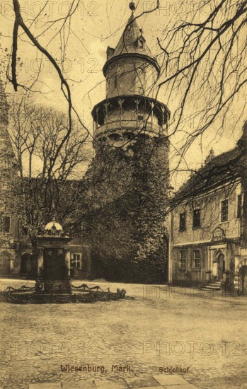 Historical postcard, picture postcard, castle courtyard with fountain in Wiesenburg (Mark), Brandenburg, Germany, digitally enhanced reproduction of an original from around 1900, picture postcard