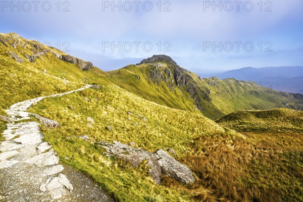 Pyg Track over Llyn Llydaw lake, Pen-y-Pass, mountain pass, Snowdonia, Gwynedd, north-west Wales, UK