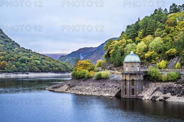 Autumn colors over Garreg Ddu Dam, Elan Valley, Caban-Coch Reservoir, Rhayader, Wales, UK