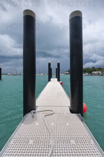 Jetty, jetty, harbour, Arlie Beach, Queensland, Australia