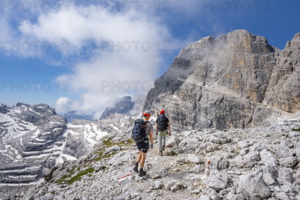 Mountaineers in the mountains, Via Ferrate Benini Via Ferrate, Cima Brenta, Brenta Mountains, Brenta-Adamello Natural Park, Trentino, Italy